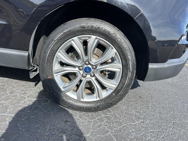 used 2022 Ford Edge car, priced at $20,000