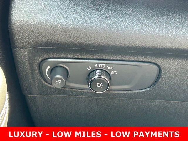 used 2023 Buick Envision car, priced at $26,200