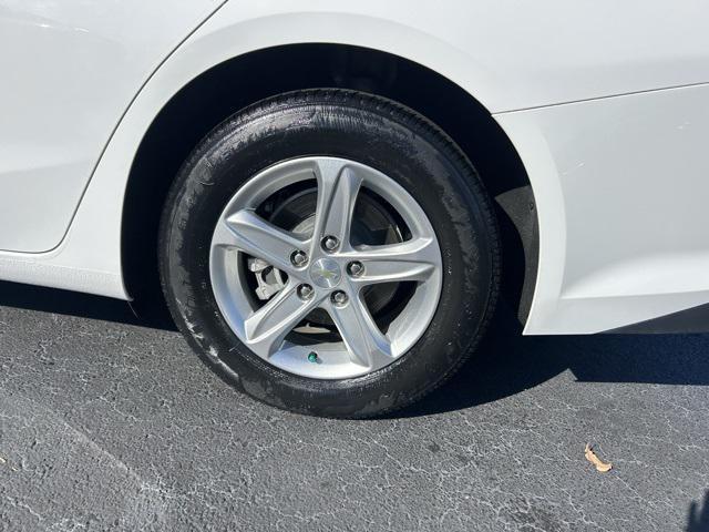 used 2022 Chevrolet Malibu car, priced at $16,000