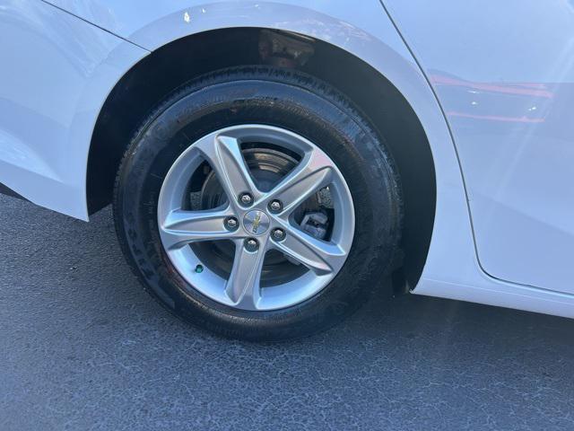 used 2022 Chevrolet Malibu car, priced at $16,000