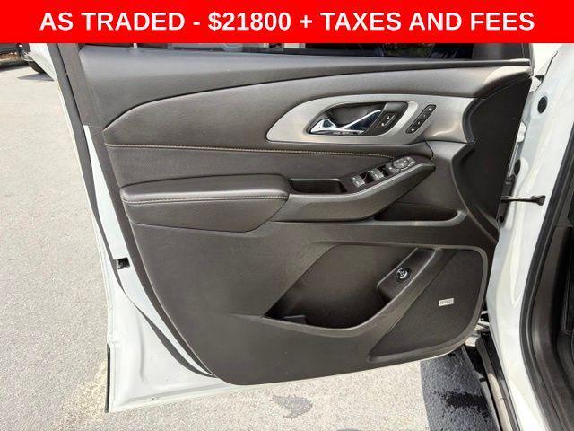 used 2020 Chevrolet Traverse car, priced at $22,699