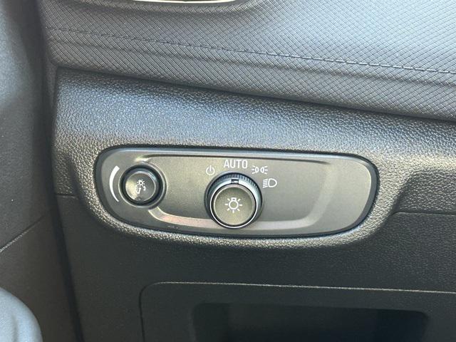 used 2025 Chevrolet TrailBlazer car, priced at $21,189