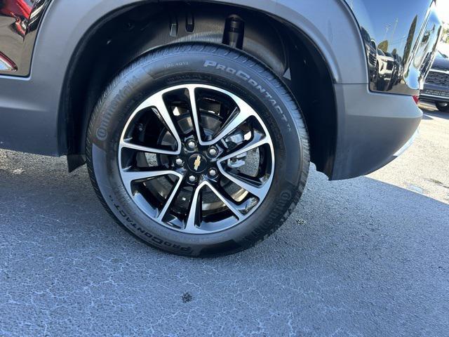 used 2025 Chevrolet TrailBlazer car, priced at $21,189