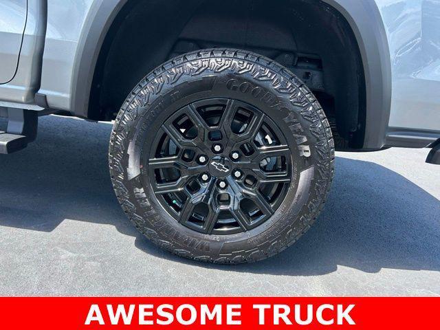 used 2025 Chevrolet Colorado car, priced at $40,000