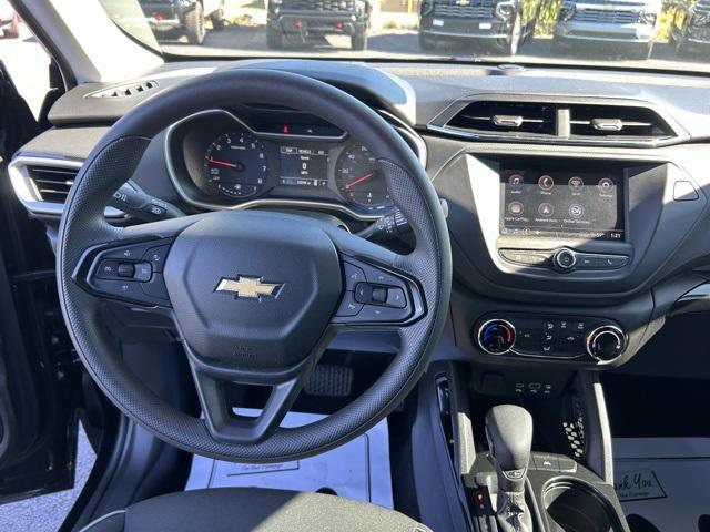 used 2023 Chevrolet TrailBlazer car, priced at $19,327