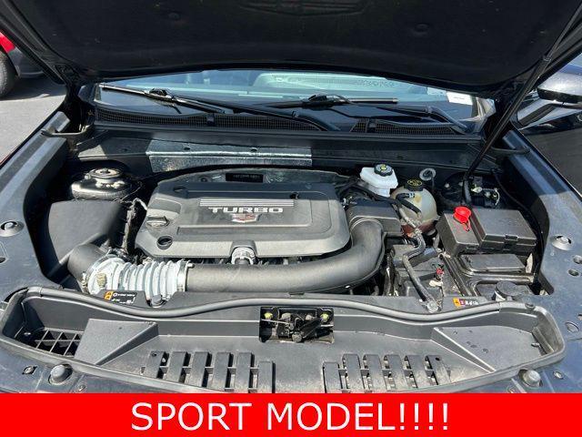 used 2024 Cadillac XT4 car, priced at $32,700