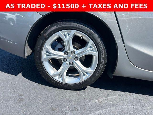 used 2019 Chevrolet Cruze car, priced at $11,000