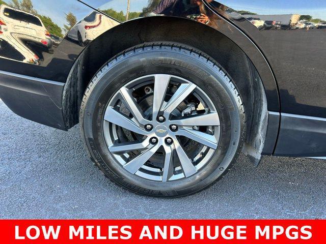 used 2024 Chevrolet Equinox car, priced at $22,700