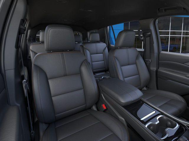 new 2026 Chevrolet Traverse car, priced at $53,287