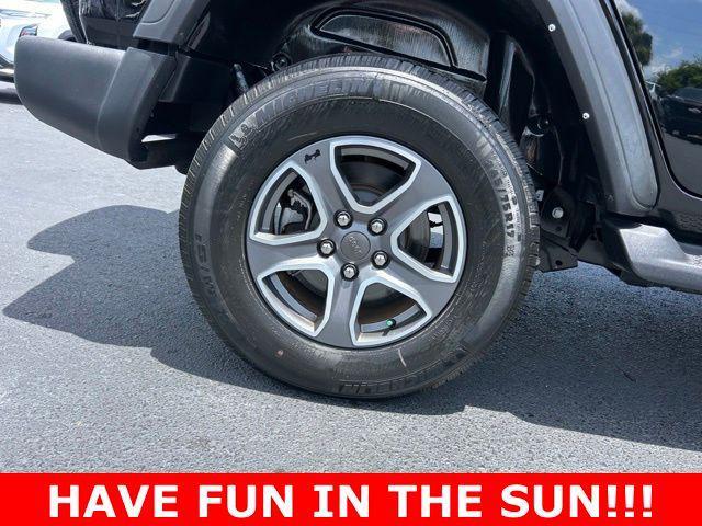 used 2022 Jeep Wrangler Unlimited car, priced at $29,599