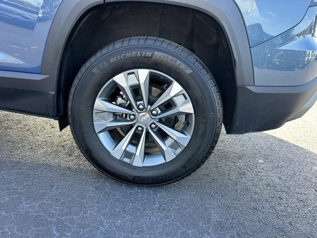 used 2025 Chevrolet Equinox car, priced at $25,500