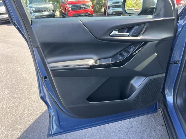 used 2025 Chevrolet Equinox car, priced at $25,500