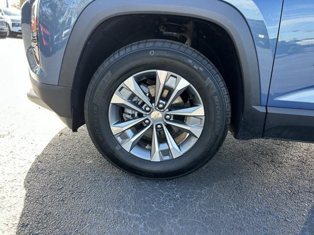 used 2025 Chevrolet Equinox car, priced at $25,500