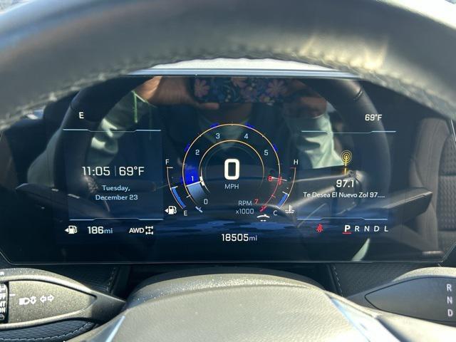 used 2025 Chevrolet Equinox car, priced at $25,500