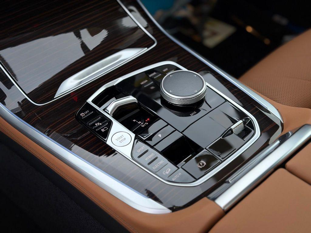 new 2026 BMW X5 PHEV car, priced at $85,645