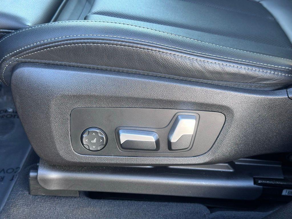 used 2023 BMW X3 car, priced at $31,892