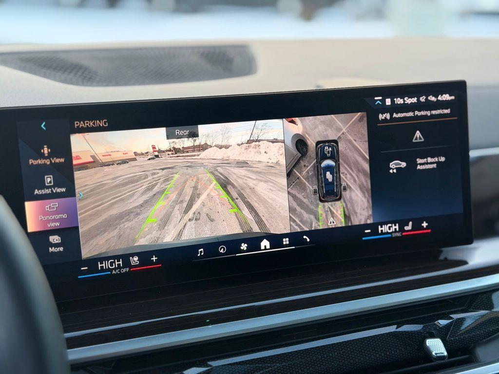 used 2024 BMW X7 car, priced at $68,446