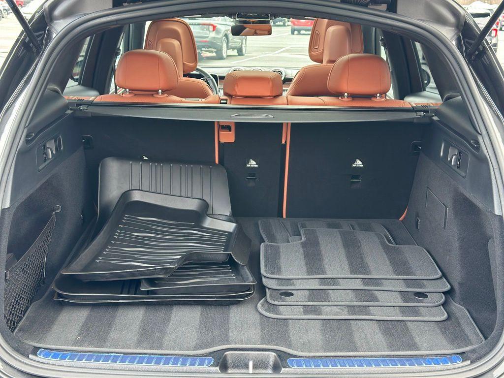 used 2023 Mercedes-Benz GLC 300 car, priced at $39,623