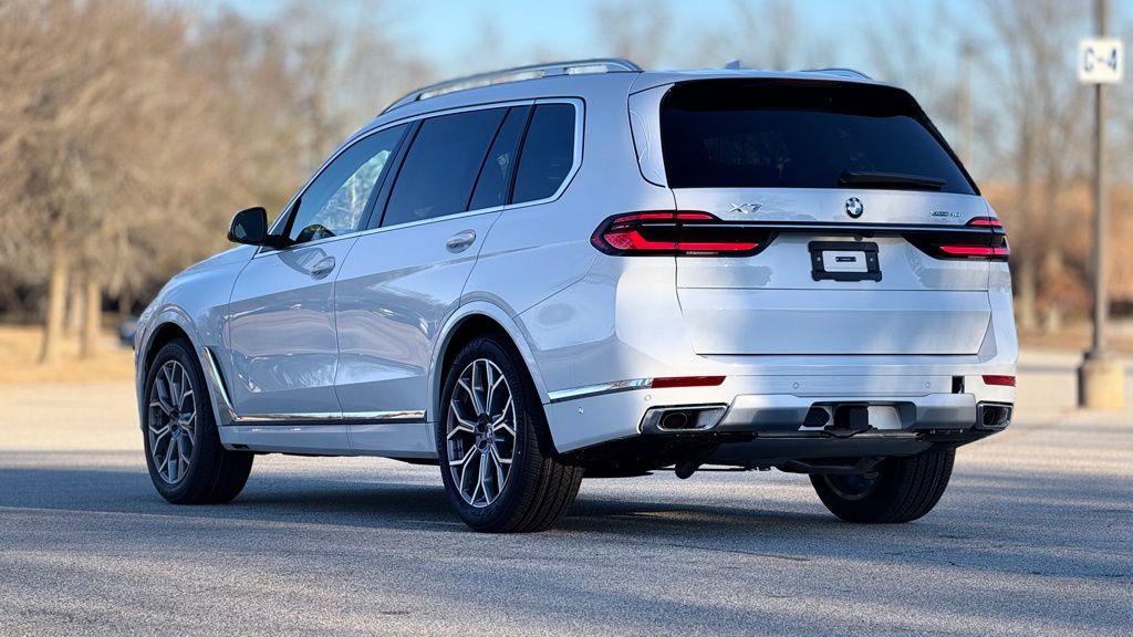new 2026 BMW X7 car, priced at $91,930