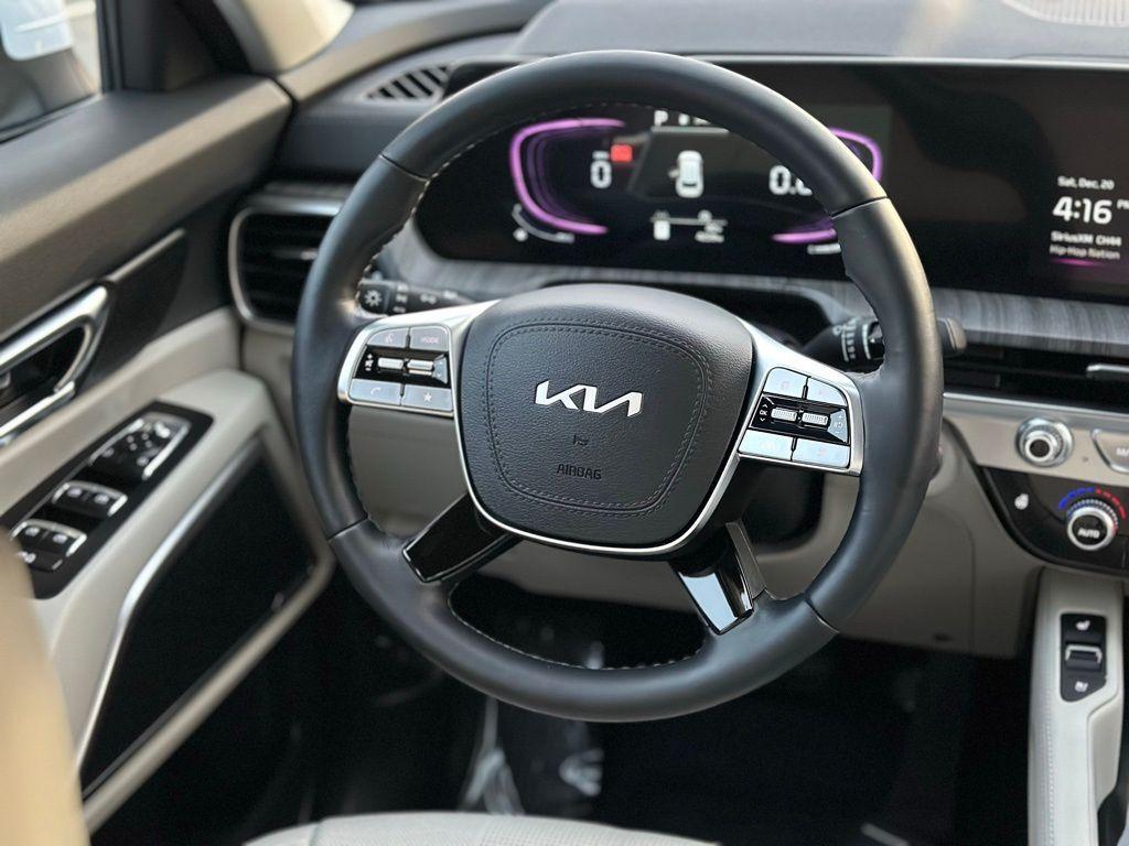 used 2025 Kia Telluride car, priced at $41,950