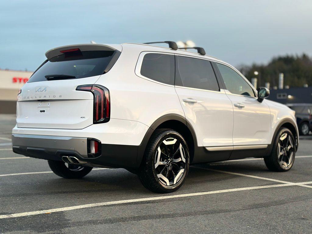 used 2025 Kia Telluride car, priced at $41,950