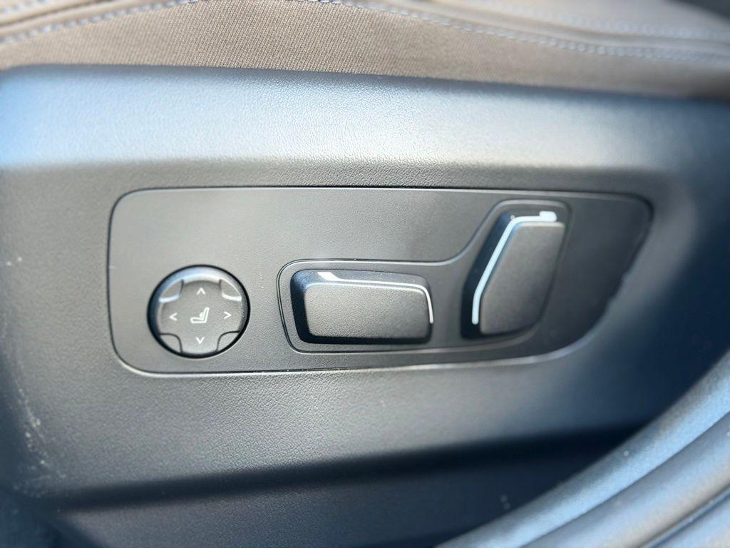 new 2026 BMW 530 car, priced at $67,625