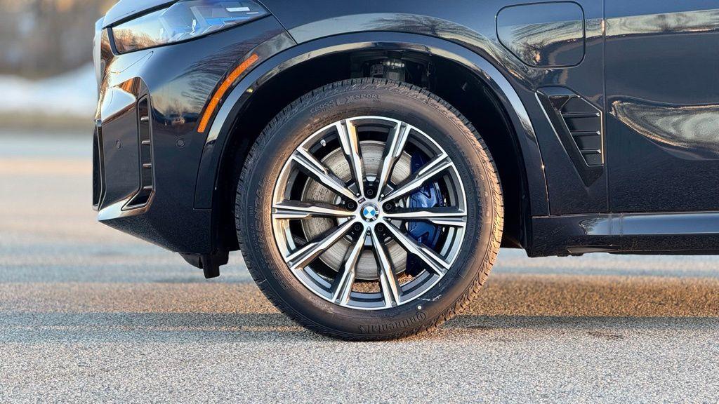 new 2026 BMW X5 PHEV car, priced at $89,070