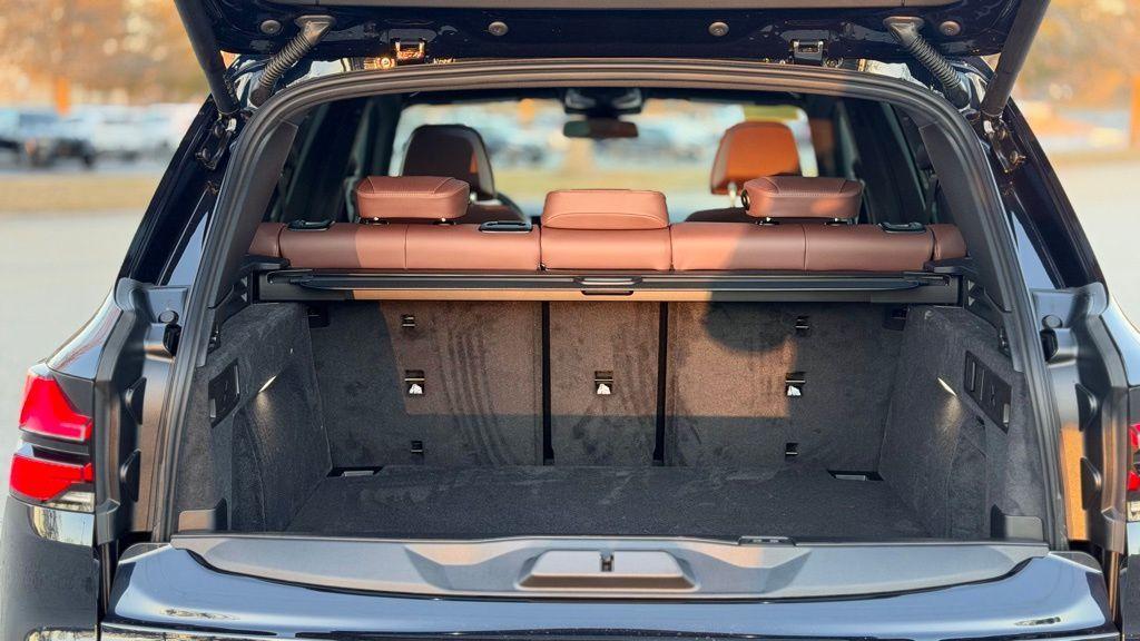 new 2026 BMW X5 PHEV car, priced at $89,070