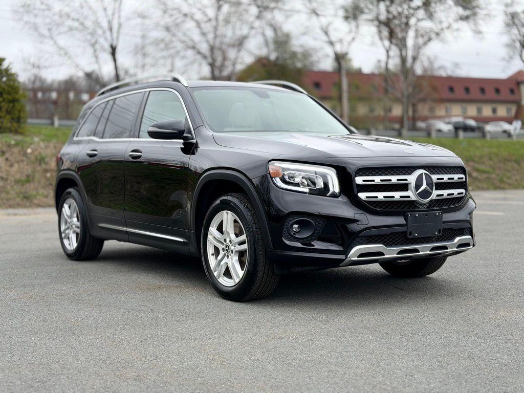 used 2022 Mercedes-Benz GLB 250 car, priced at $28,545