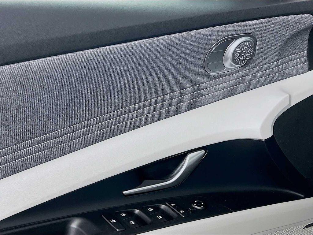 new 2026 Hyundai ELANTRA HEV car, priced at $31,665