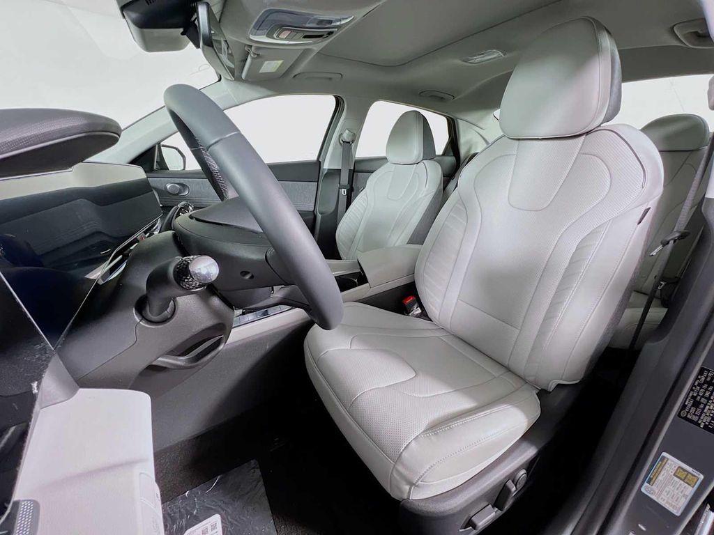 new 2026 Hyundai ELANTRA HEV car, priced at $31,665