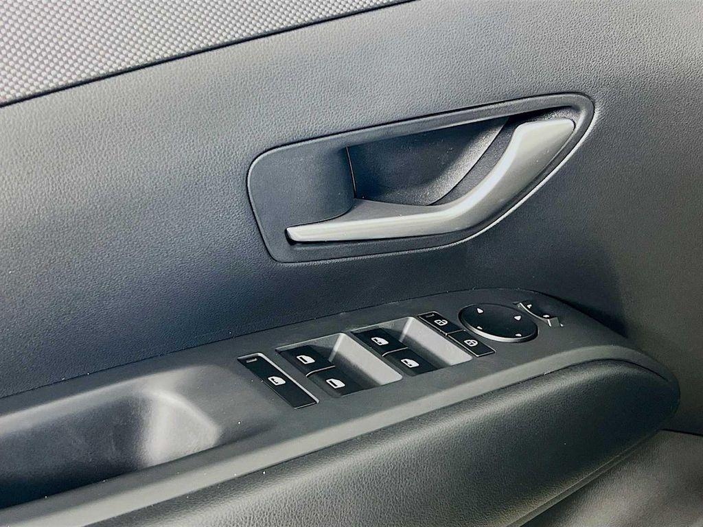 new 2026 Hyundai TUCSON Hybrid car, priced at $34,911