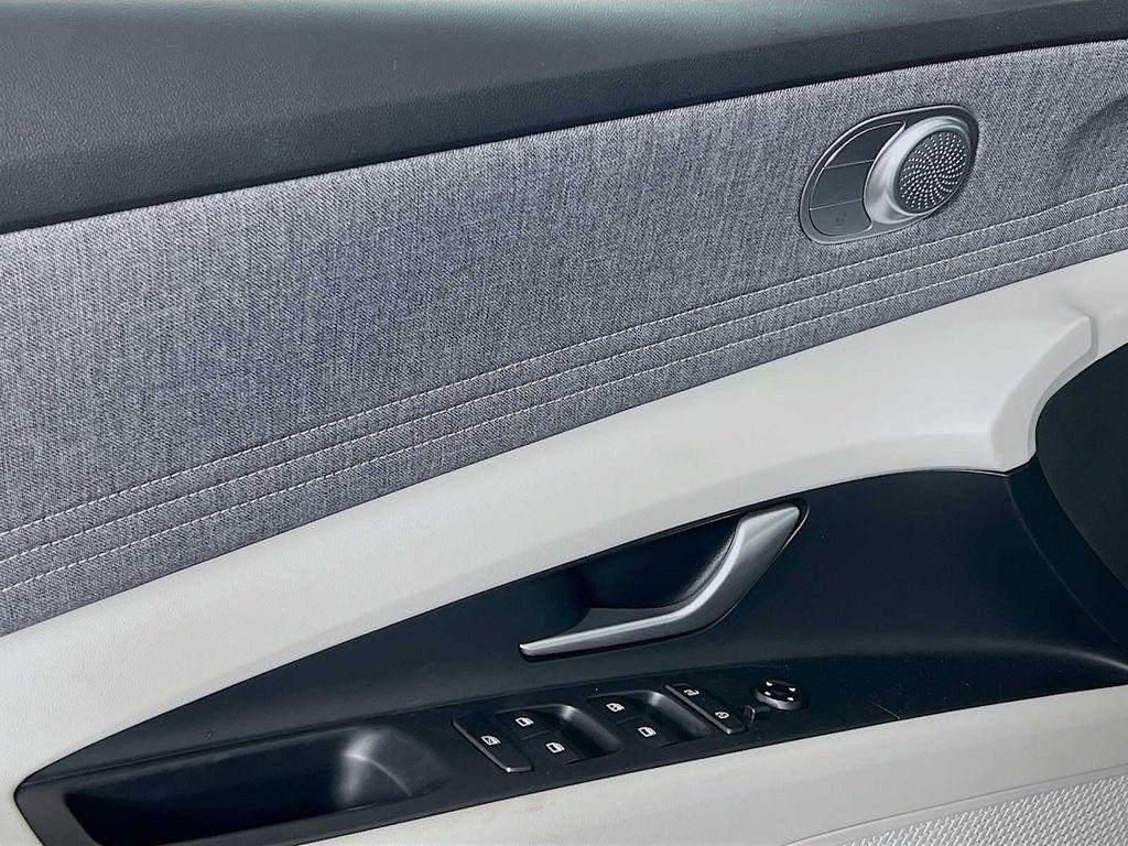 used 2025 Hyundai ELANTRA HEV car, priced at $29,991