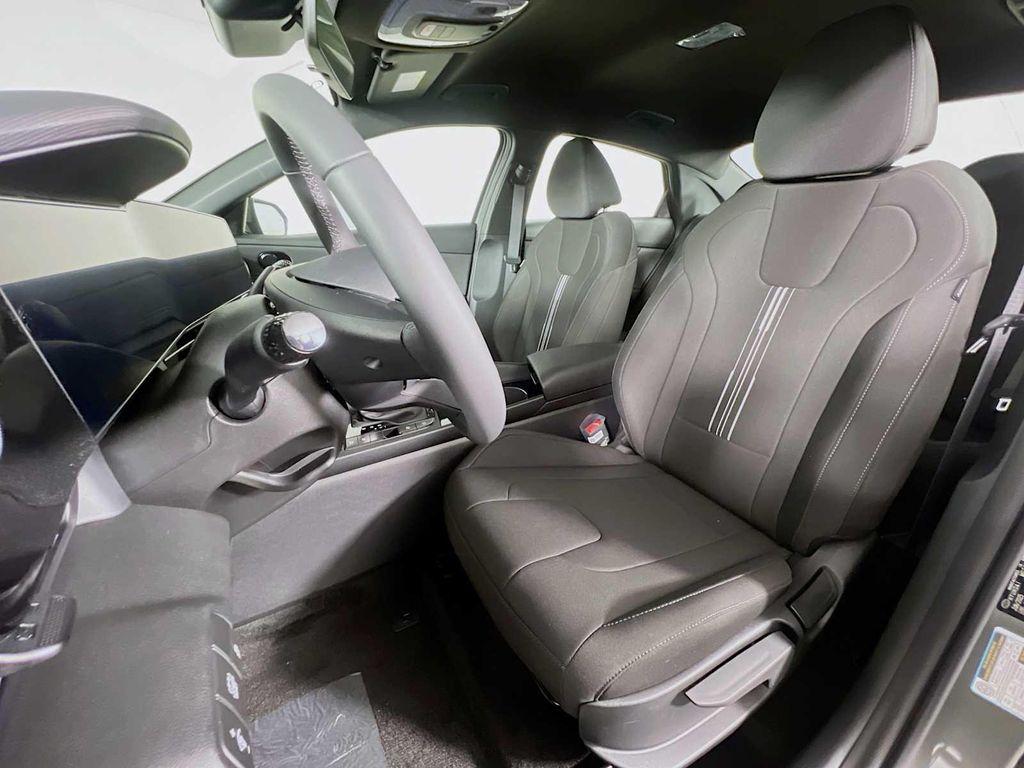 new 2025 Hyundai ELANTRA HEV car, priced at $26,092