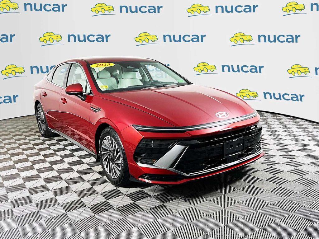 used 2025 Hyundai Sonata Hybrid car, priced at $27,991