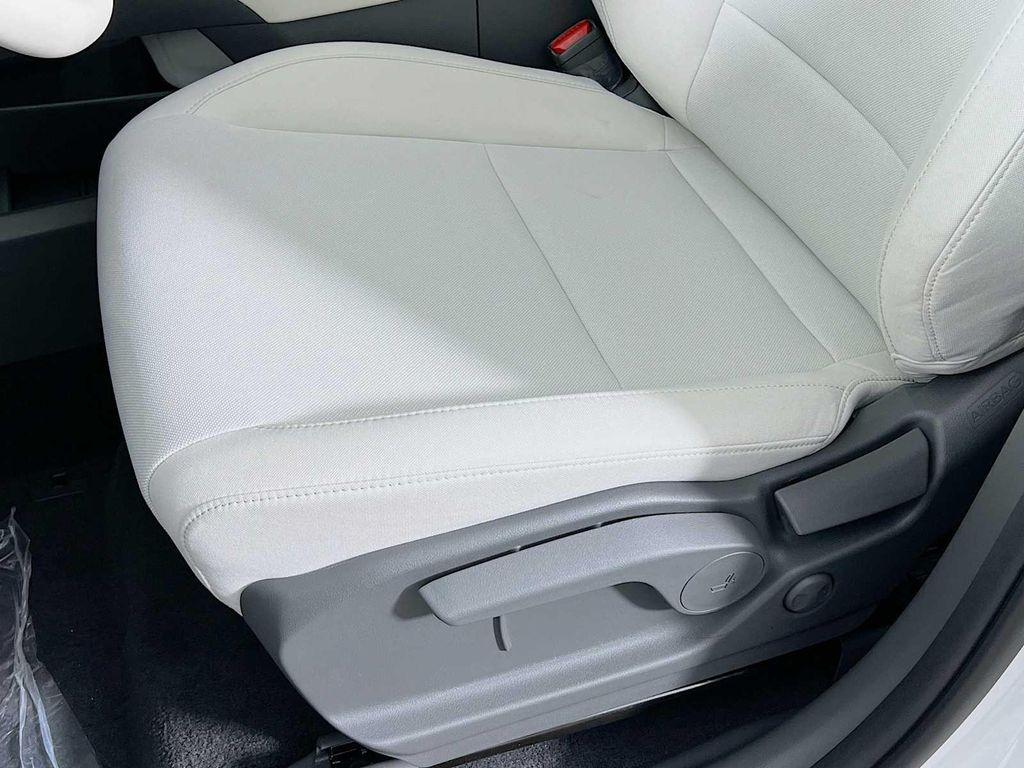 new 2026 Hyundai Santa Fe car, priced at $38,000