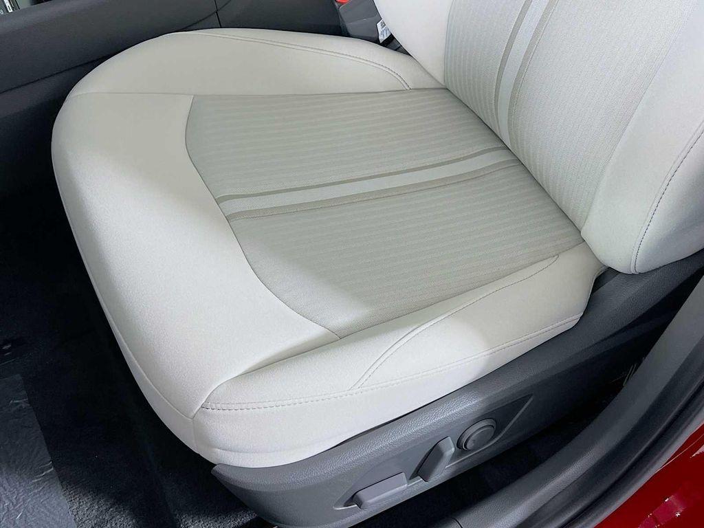 new 2025 Hyundai Sonata Hybrid car, priced at $31,354