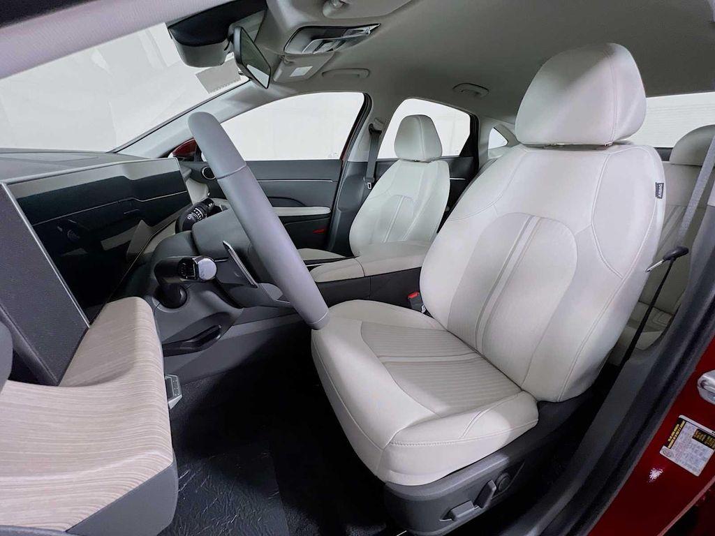 new 2025 Hyundai Sonata Hybrid car, priced at $31,354