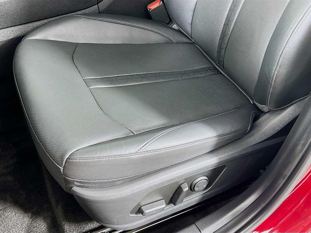 used 2025 Hyundai Sonata Hybrid car, priced at $30,491