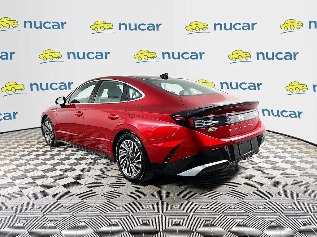 used 2025 Hyundai Sonata Hybrid car, priced at $30,491