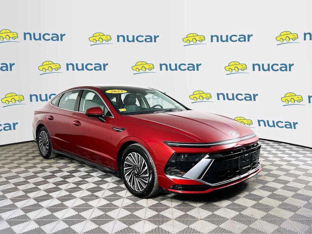 used 2025 Hyundai Sonata Hybrid car, priced at $30,491