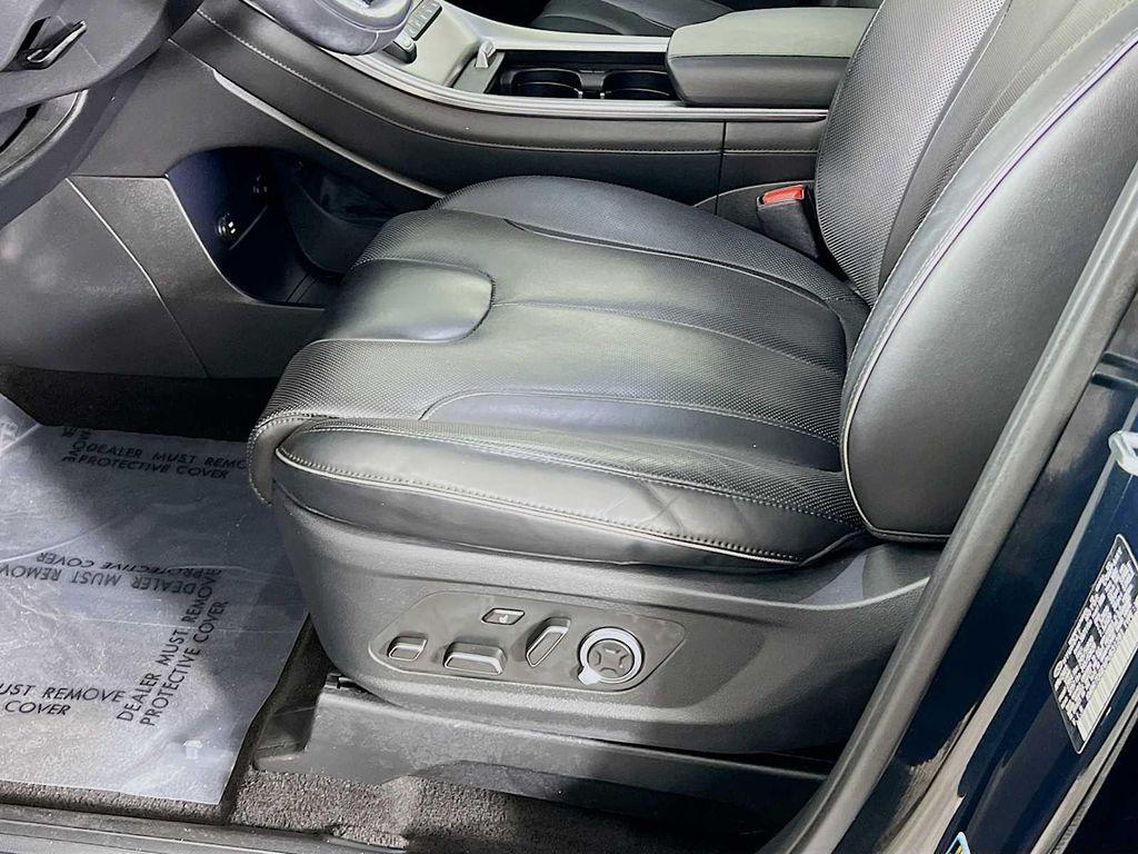used 2023 Hyundai Palisade car, priced at $38,549