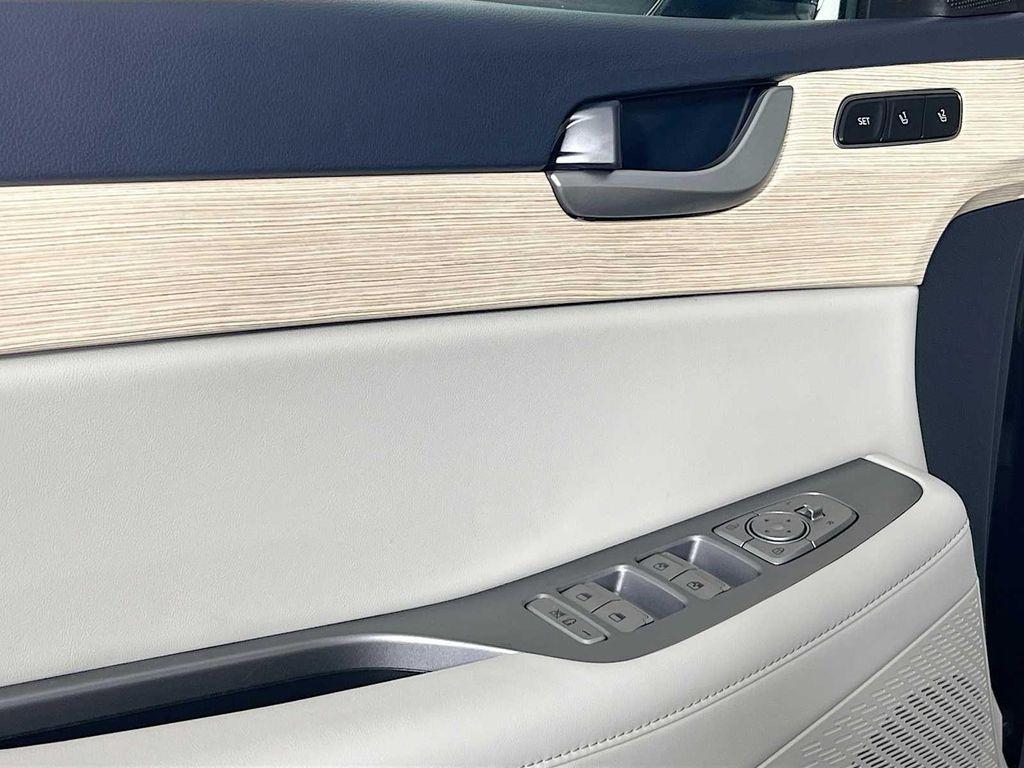 used 2024 Hyundai Palisade car, priced at $36,991