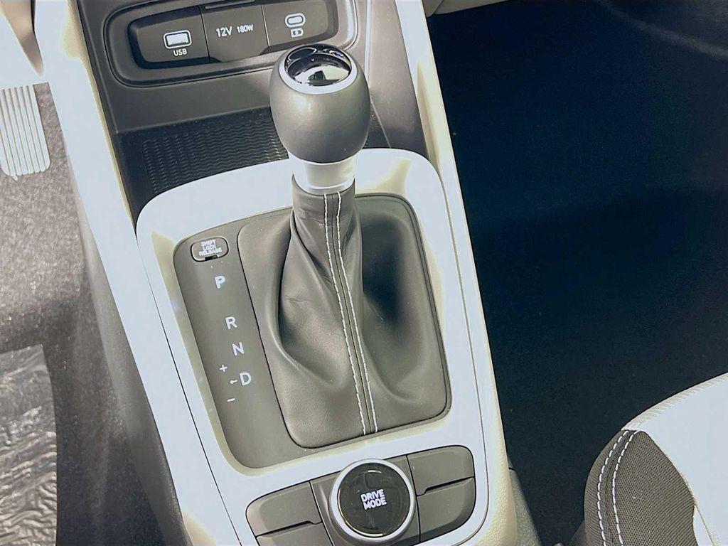 new 2025 Hyundai Venue car, priced at $23,089