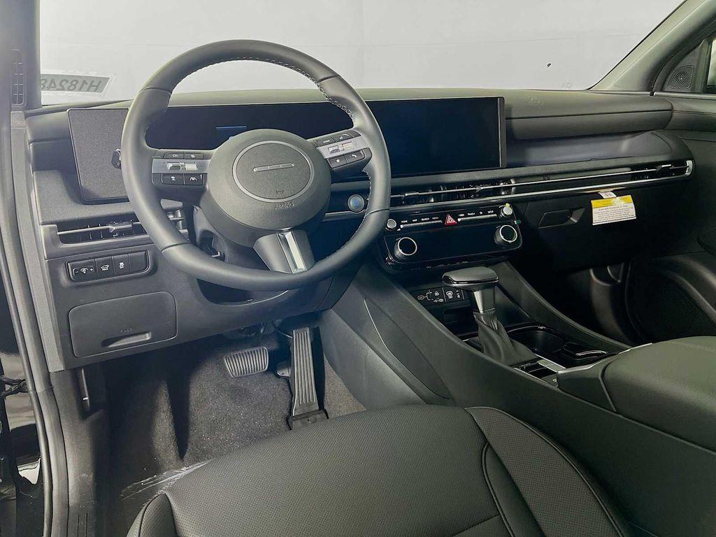 new 2025 Hyundai Tucson car, priced at $31,145