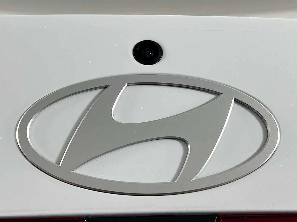 new 2026 Hyundai Elantra car, priced at $22,724