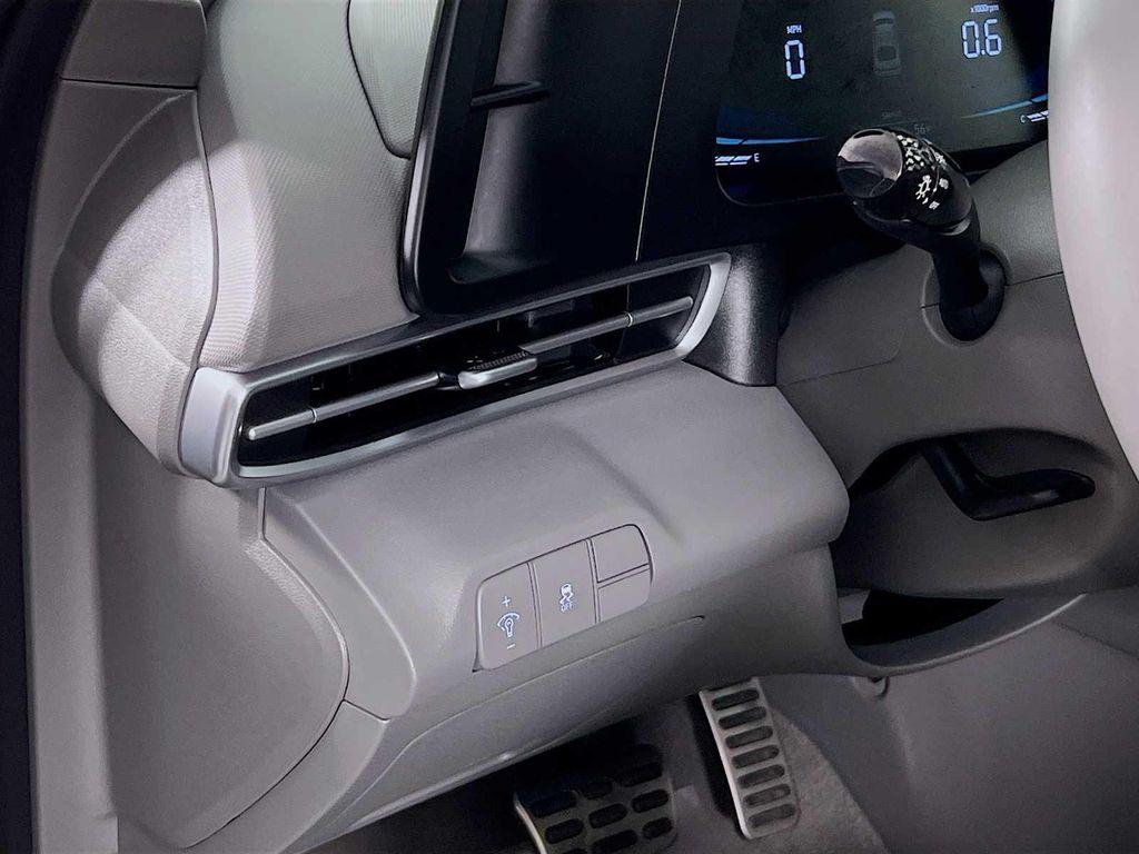 used 2025 Hyundai Elantra car, priced at $21,193