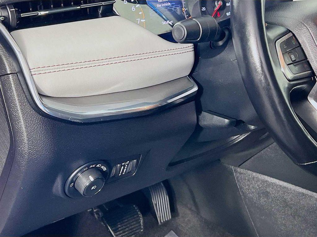 used 2022 Jeep Compass car, priced at $22,991