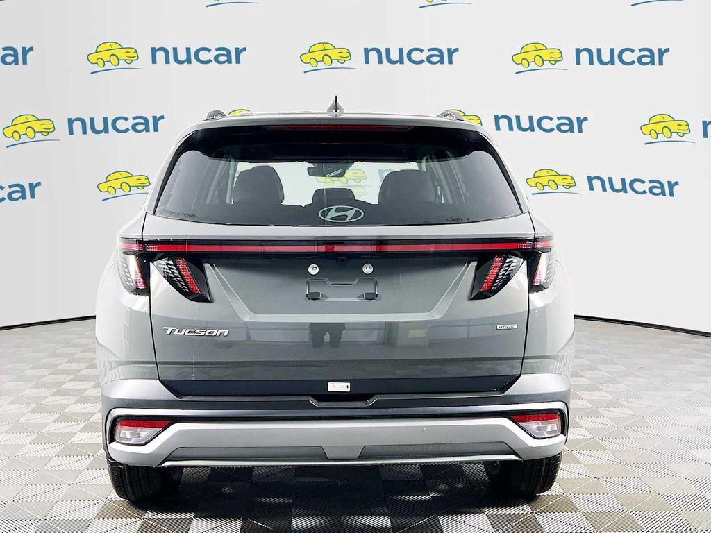 new 2026 Hyundai Tucson car, priced at $35,000