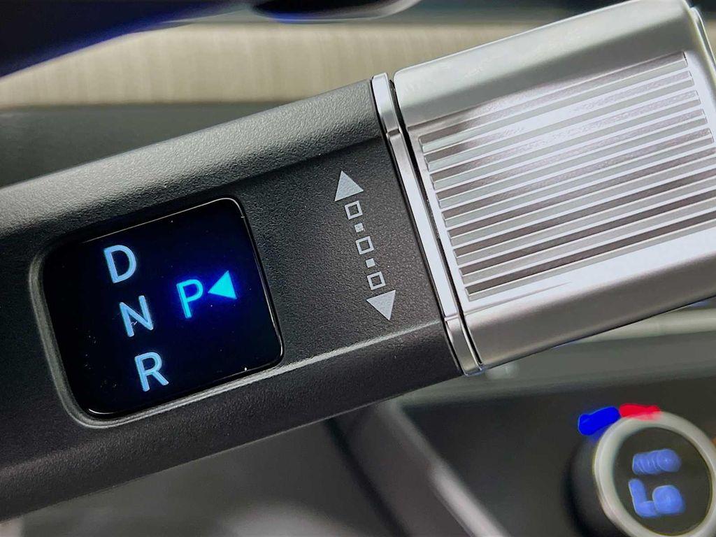 new 2025 Hyundai Sonata Hybrid car, priced at $31,247